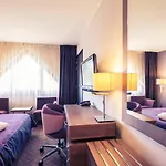 Mercure 3*