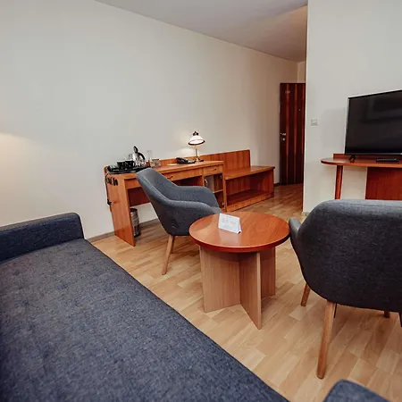 Mercure 3*