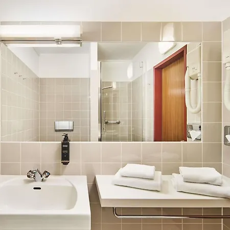 Mercure 3*