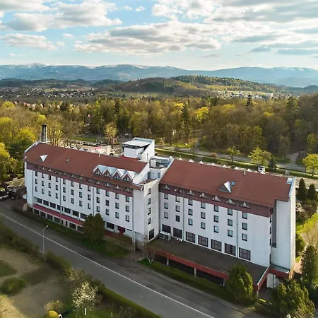メルキュール ジャレナ ゴラ ホテル