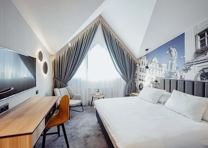 Mercure 3* يلينيا غورا